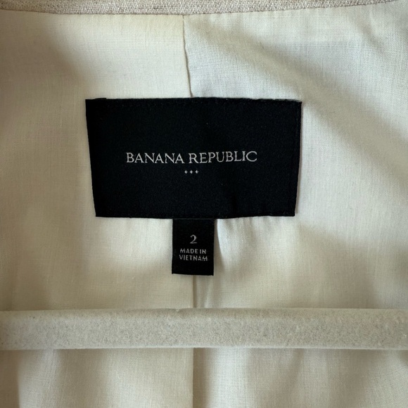 Banana Republic Light Tan Blazer - Picture 2 of 2